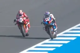 Superbike Estoril: Bulega brucia Toprak allo Sprint, che spettacolo!