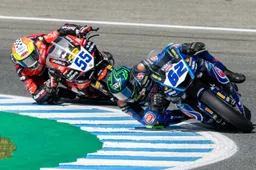 Supersport Jerez: Manzi domina gara 2, stagione da dieci e lode