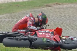 MotoGP Sepang: LIVE Gara Sprint, Bagnaia cade errore pesantissimo