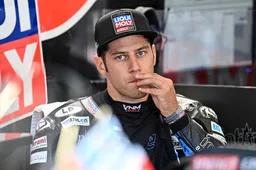 Moto2: Sfida a quattro ruote per Schrötter, al via in ADAC TCR Germany