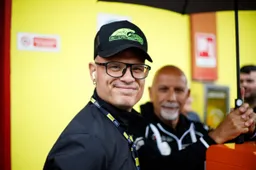 SciambergaPower, le corse oggi si raccontano anche con l'iPhone