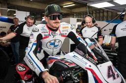 Superbike, BMW superata da Honda: "Ecco il problema della M 1000 RR"