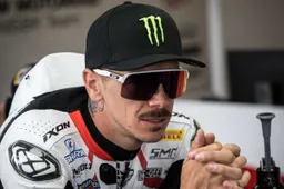 Superbike, BMW e il nuovo forcellone: rigidità e torsione secondo Kalex