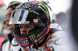 Superbike, Scott Redding: "Rinaldi mi sta dietro"