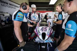 Superbike, test team BMW: Redding ne esalta l'importanza