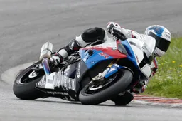 FSBK: BMW Motorrad France e Sebastien Gimbert inseguono in classifica