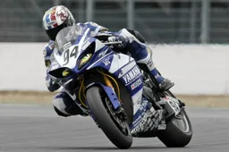 FSBK: Yamaha GMT94 in testa grazie a Sebastien Gimbert
