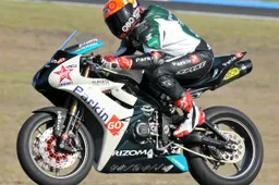 Supersport: Lagrive sostituisce Charpentier in Triumph