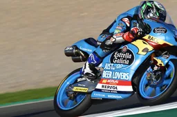 Moto3, Valencia: Il primo successo di García, Vietti Rookie dell'Anno