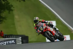 BSB Brands Hatch Indy Prove: comanda Byrne, Kiyonari si frattura