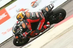 BSB: strepitosa rimonta a Thruxton di Shane Byrne