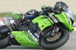 Supersport Imola Qualifiche 1: Morais davanti a Lowes