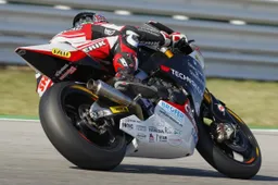 Moto2: Tomizawa trasportato a Riccione, condizioni gravi