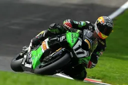 BSB Cadwell Park Prove Libere 1: Andrews a sorpresa