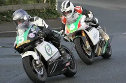 Southern 100: le 2 tempi (125 e 250cc) al via anche nel 2012