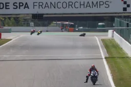 Al via la 24h Spa EWC Motos: il ritorno di una corsa leggendaria