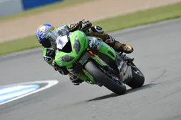 Supersport Donington Kenan Sofuoglu domina e allunga
