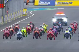 MotoGP Le Mans: Highlights, un GP folle con mille colpi di scena (video)