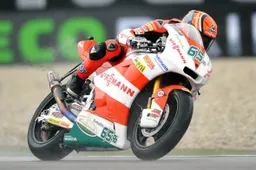 Moto2 Assen Prove Libere 2: sempre Bradl, sempre la pioggia