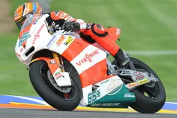Moto2 Valencia Prove Libere 3: Marquez KO, Bradl campione