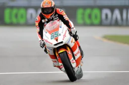 Moto2 Assen Qualifiche: Stefan Bradl batte la pioggia