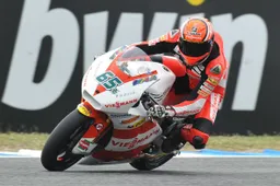 Moto2 Estoril Qualifiche: tre pole su tre per Stefan Bradl