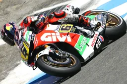 MotoGP Laguna Seca Warm Up: Bradl su Marquez per 0"008