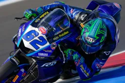 Supersport Donington, Manzi brilla sull'asciutto, Navarro sull'acqua