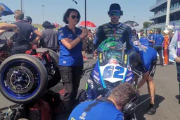 Misano Supersport: Manzi dà spettacolo, che rivincita su Bulega