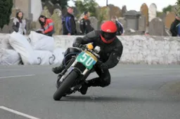 Manx Grand Prix: tragedia all'Isola di Man, Steve Osborne ha perso la vita