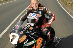 Tourist Trophy: Steve Plater insaziabile vince ancora