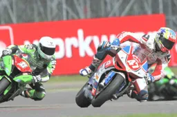 Superstock 1000: si torna in pista al Nurburgring per l'8° round