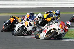 Superstock 600: super finale a Portimao e novità Pirelli