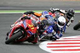 Superstock 600: gara premio per i migliori del Trophée Pirelli