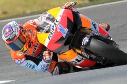 Casey Stoner annuncia il ritiro: il 2012 sarà il suo ultimo anno in MotoGP