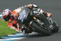 Casey Stoner: "E' stato bello tornare in sella alla Honda MotoGP!"
