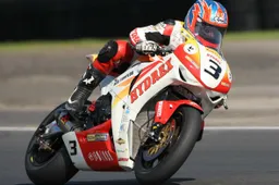 BSB: Stuart Easton potrebbe restare con il team Hydrex Honda