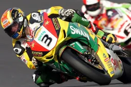 BSB Oulton Park Prove Libere 1: Stuart Easton davanti