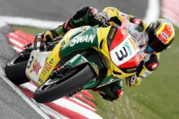 BSB Oulton Park Prove Libere 2: ancora Easton, cade Hill