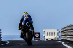 Superbike: Le immagini dei test a Phillip Island, tutti contro Bautista