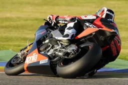 Superbike: test sviluppo Aprilia al Motorland Aragon