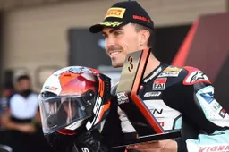 Superbike: Loris Baz avrà la BMW ufficiale nella stagione 2022