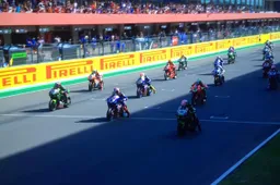 LIVE Superbike Portimao 2022: Razgatlioglu trionfa in Gara-1, Bau-Rea sul podio