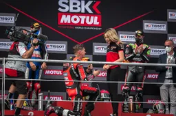 Superbike: La proposta di matrimonio di Redding e.. i regali di Davies