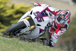 Superbike: venerdì a Phillip Island, vola Rea, ma il passo dice Checa Vs Biaggi