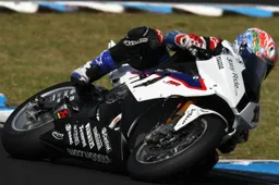 Superbike: Troy Corser al 100 % per Phillip Island