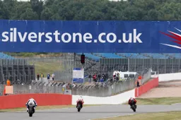 Superbike: 65.000 spettatori per le gare di Silverstone