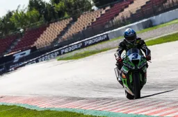 Supersport, prove Catalunya: Guizzo di De Rosa, paura nella FP1