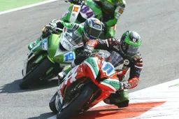 Supersport: Donington Park ospita il quinto round 2013