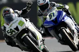 Supersport: lotta per il titolo costruttori tra Honda e Yamaha